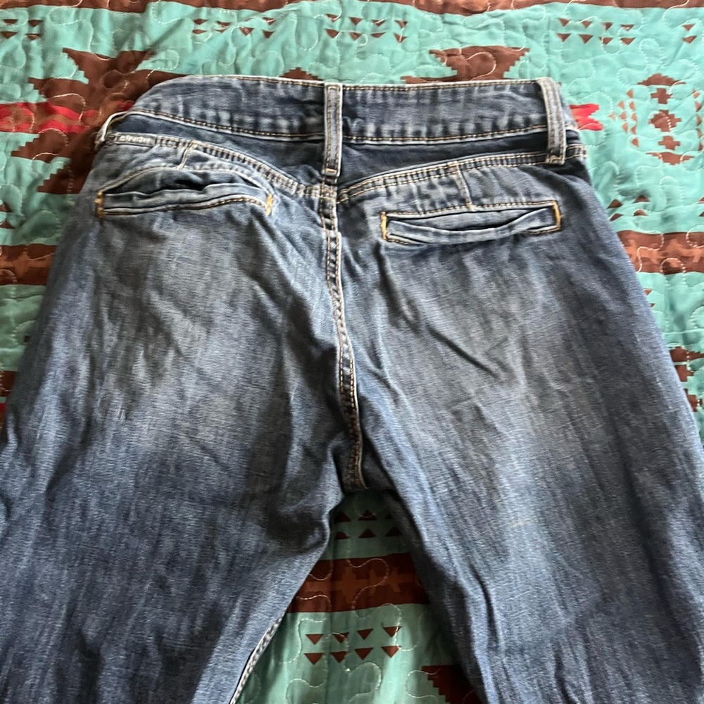 Women’s cinch jeans